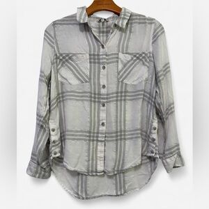 Lucky Brand Grey And White Plaid Button Down shirt Size Medium